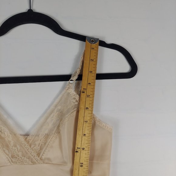 Vasarrette  Slip dress nightgown set of 2 size 32 A /32 - Picture 12 of 13